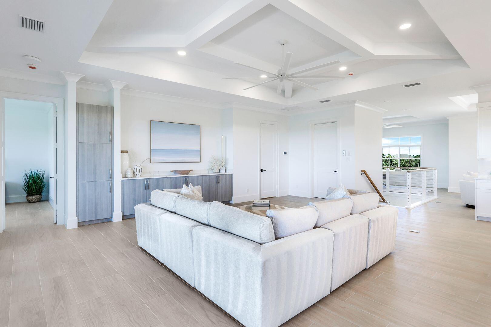 Marco Island, Florida, 34145, United States, 5 Bedrooms Bedrooms, ,4 BathroomsBathrooms,Residential,Active,2006840