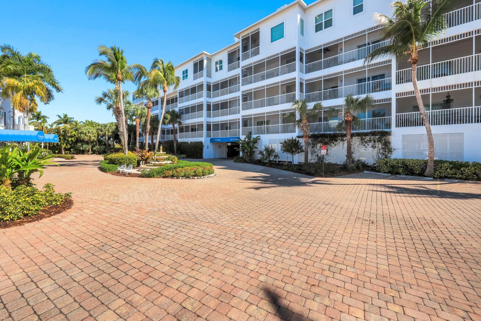 Marco Island, Florida, 34145, United States, 4 Bedrooms Bedrooms, ,5 BathroomsBathrooms,Residential,Active,2020777