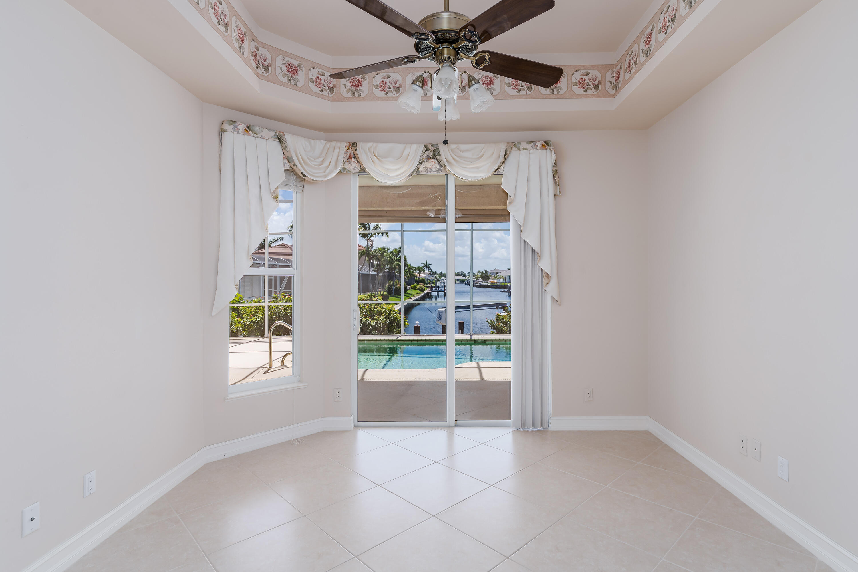 Marco Island, Florida 34145, United States, 3 Bedrooms Bedrooms, ,2 BathroomsBathrooms,Residential,Active,8245