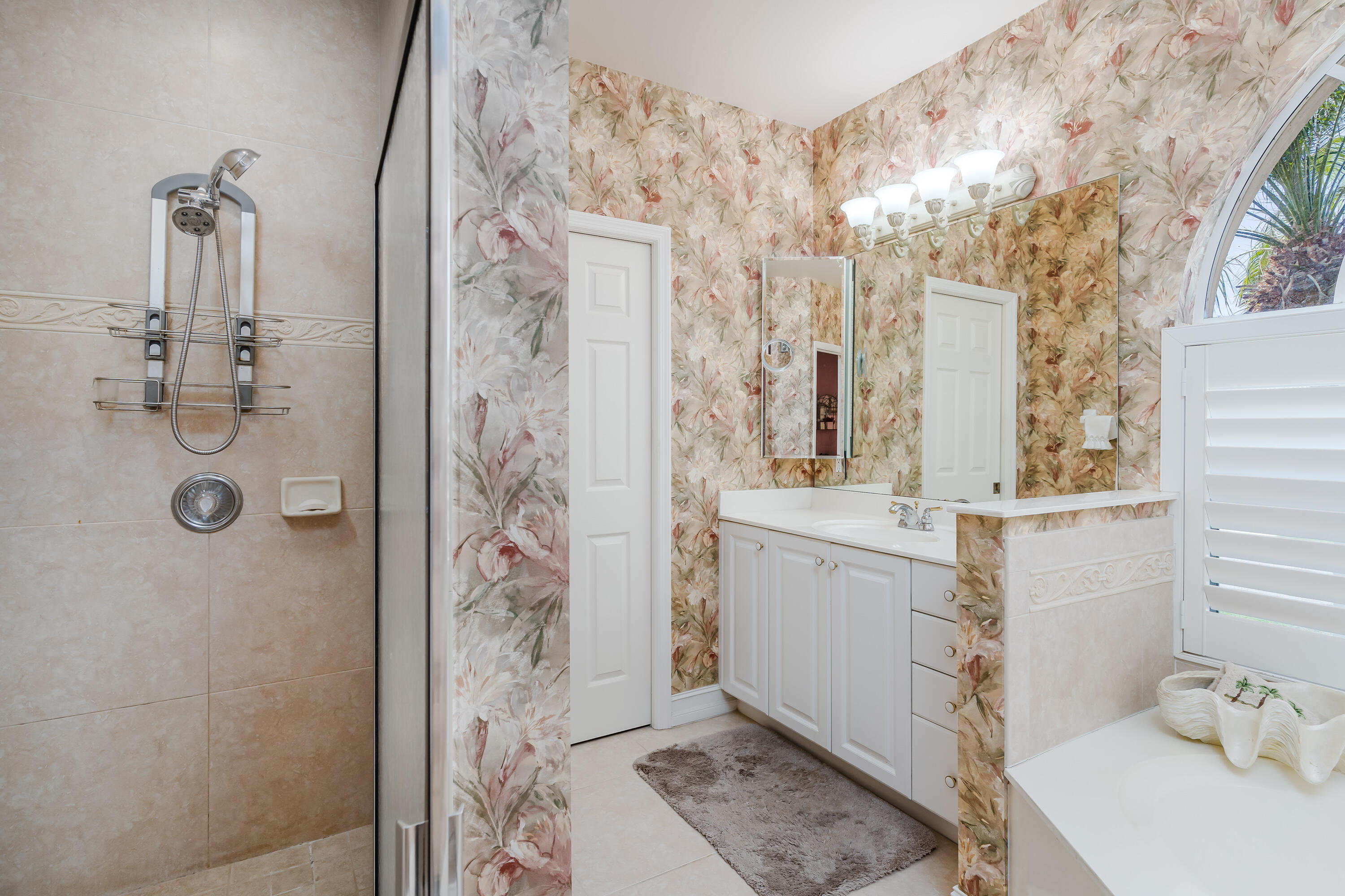 Marco Island, Florida 34145, United States, 3 Bedrooms Bedrooms, ,2 BathroomsBathrooms,Residential,Active,8245