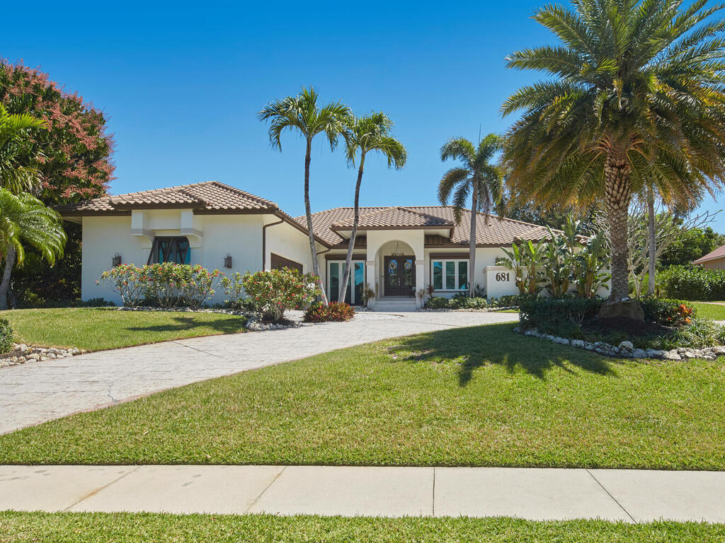 Marco Island, Florida, 34145, United States, 4 Bedrooms Bedrooms, ,4 BathroomsBathrooms,Residential,Active,2030561