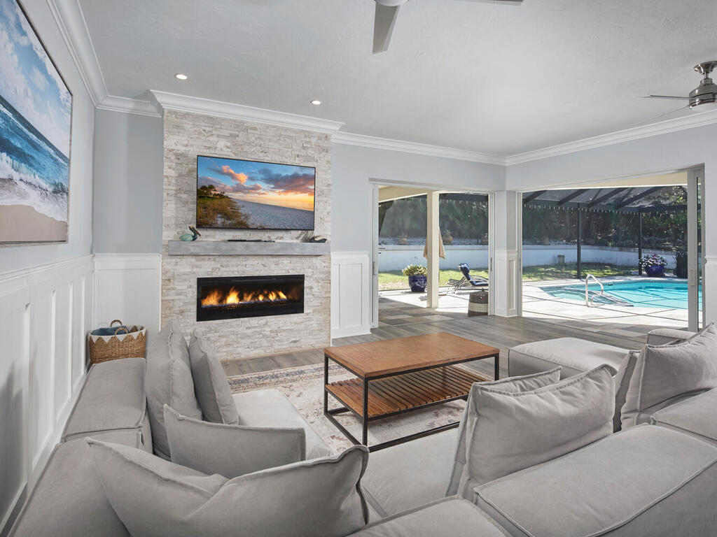 Marco Island, Florida, 34145, United States, 4 Bedrooms Bedrooms, ,4 BathroomsBathrooms,Residential,Active,2030561