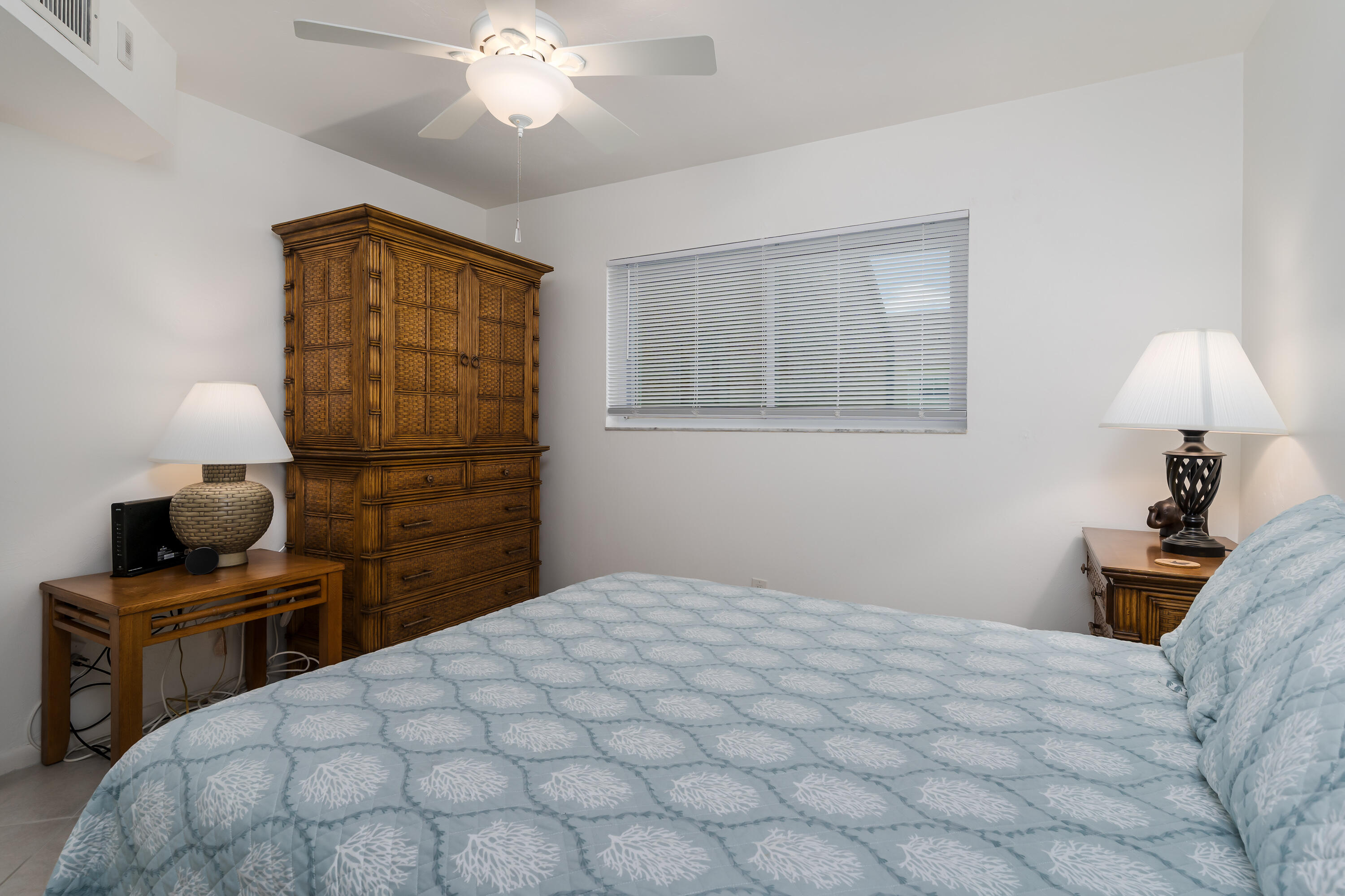 Naples, Florida 34114, United States, 2 Bedrooms Bedrooms, ,2 BathroomsBathrooms,Residential,Active,214894