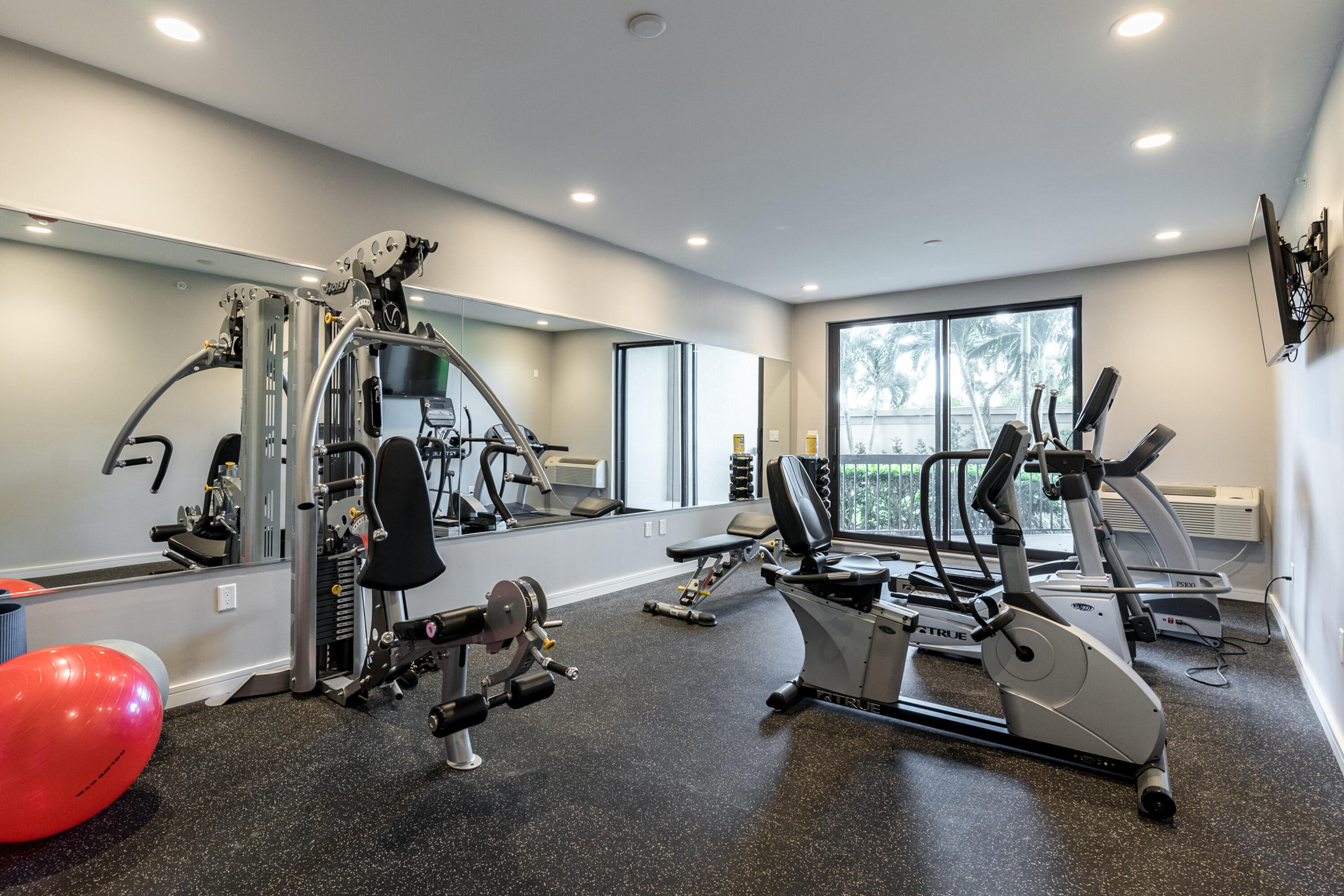 Marco Island, Florida 34145, United States, 2 Bedrooms Bedrooms, ,2 BathroomsBathrooms,Residential,Active,53650