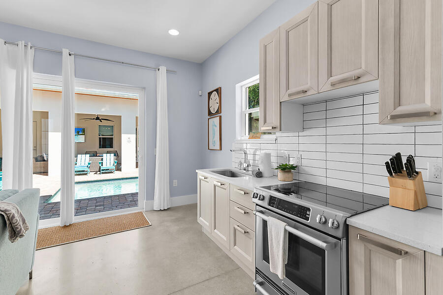 Marco Island, Florida, 34145, United States, 5 Bedrooms Bedrooms, ,5 BathroomsBathrooms,Residential,Active,2025996