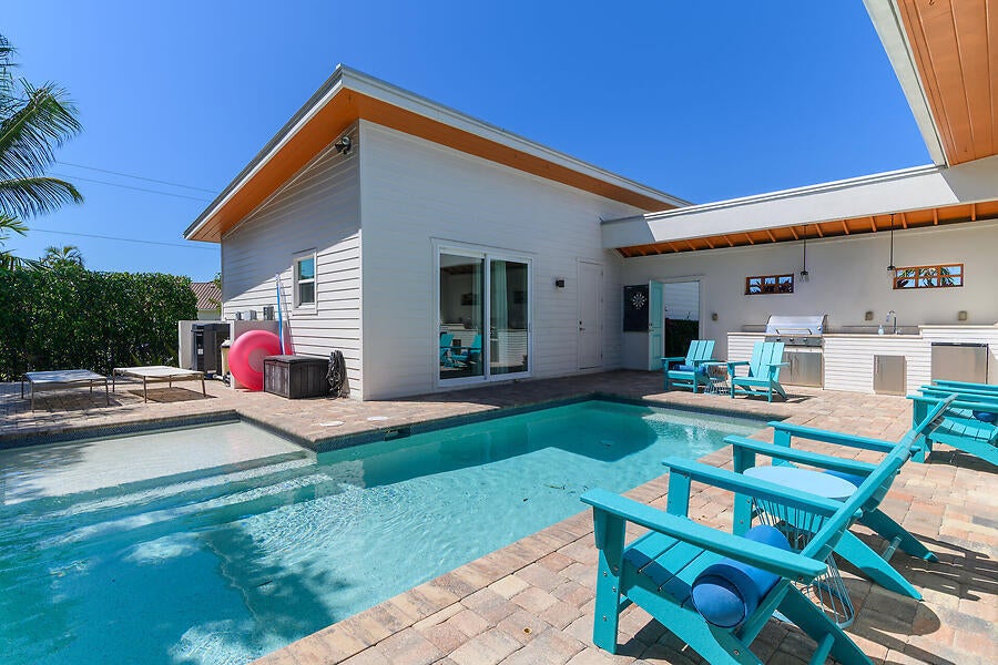 Marco Island, Florida, 34145, United States, 5 Bedrooms Bedrooms, ,5 BathroomsBathrooms,Residential,Active,2025996