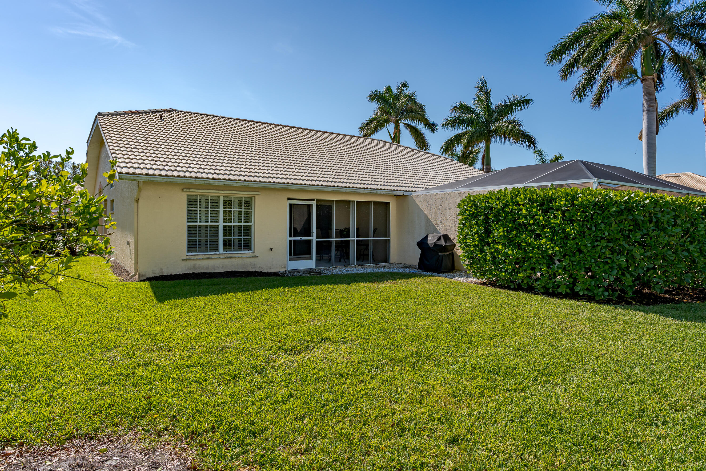 Naples, Florida 34113, United States, 2 Bedrooms Bedrooms, ,2 BathroomsBathrooms,Residential,Active,29187