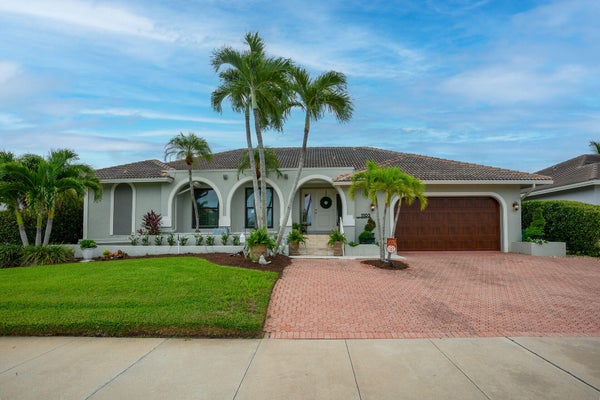 1105 SAN MARCO RD, MARCO ISLAND, FL 34145 - Image a4eefb9eabebebb95c965bb673c35d7e/1337868100