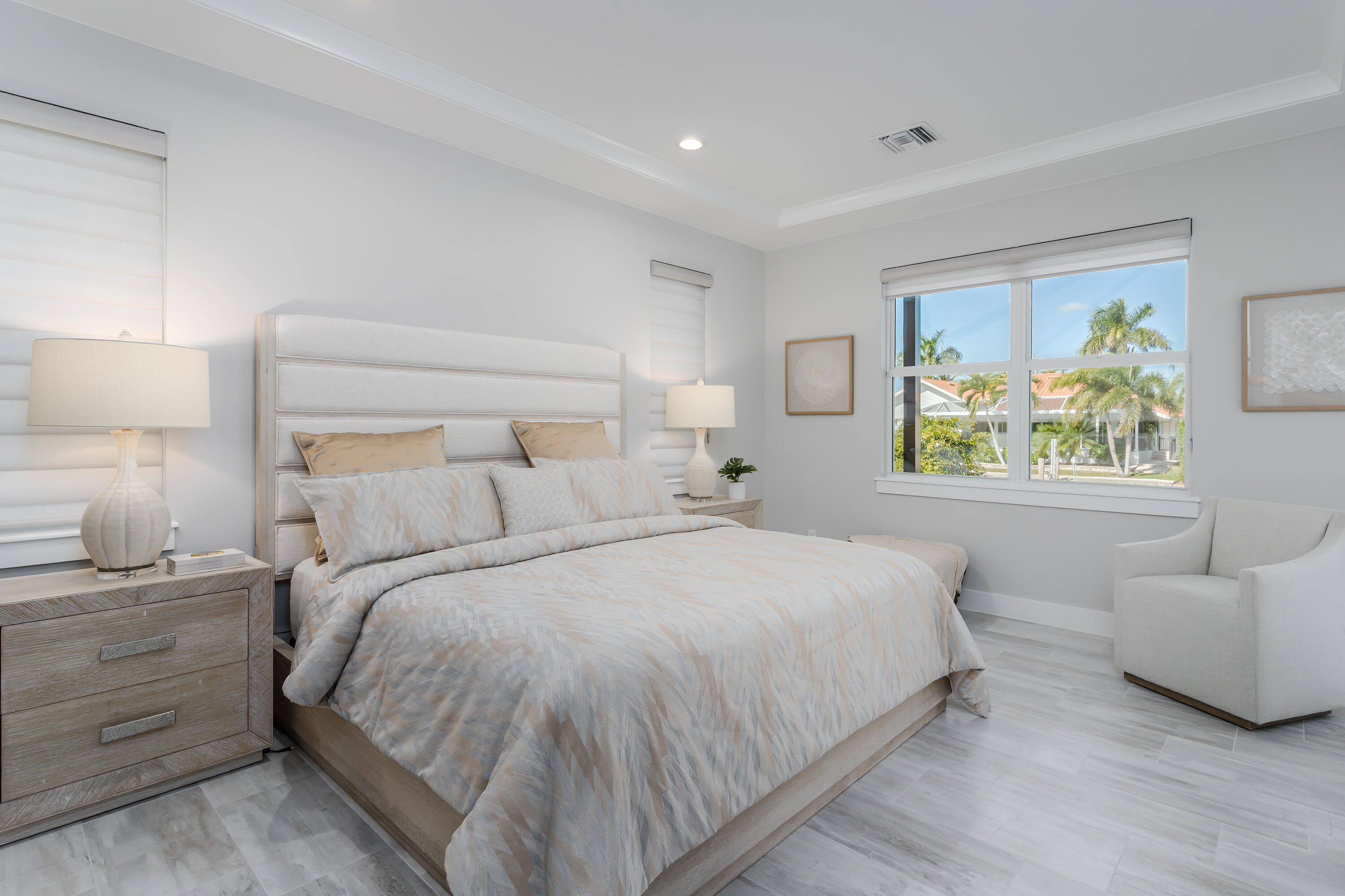 Marco Island, Florida 34145, United States, 4 Bedrooms Bedrooms, ,4 BathroomsBathrooms,Residential,Active,256750