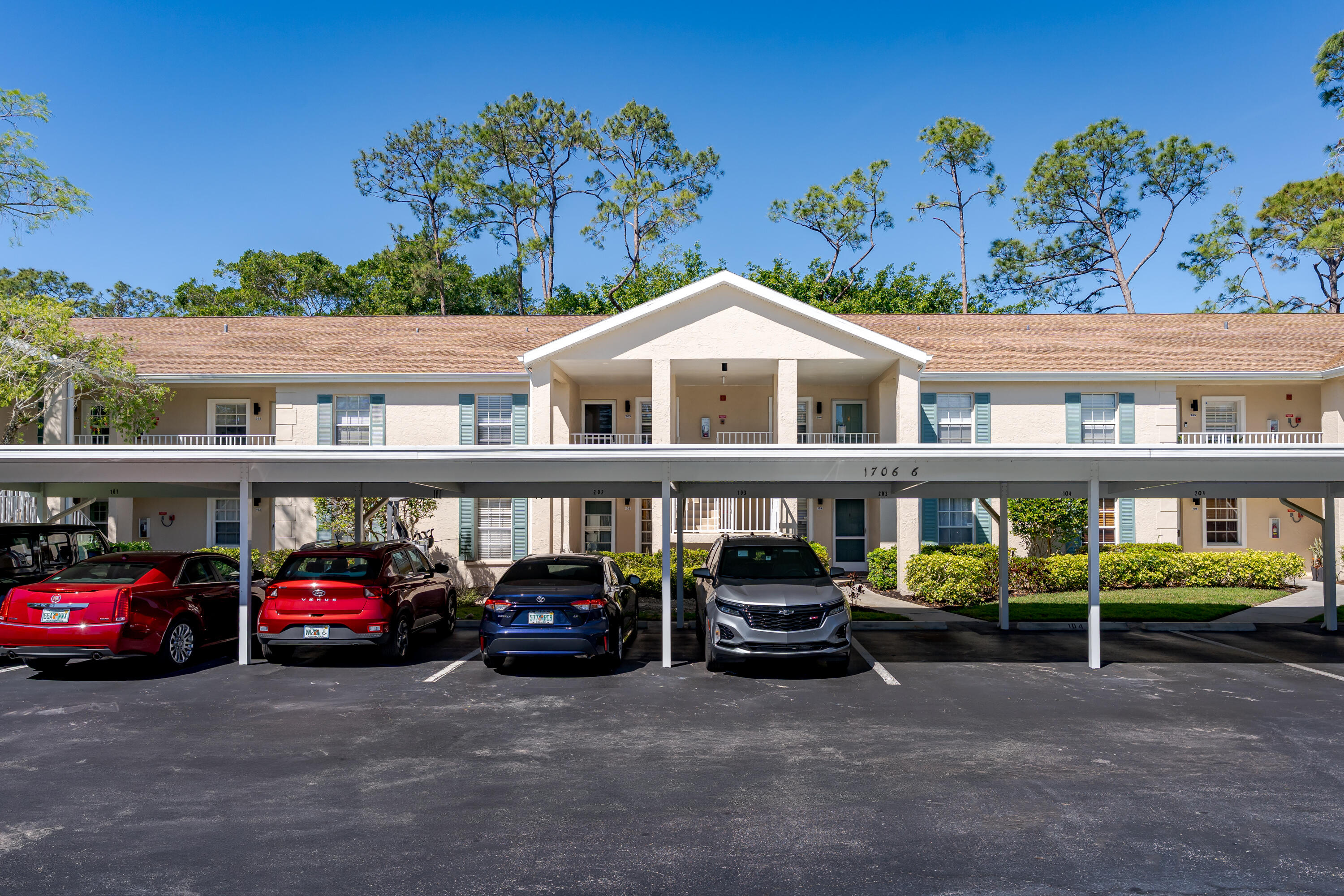 Naples, Florida 34112, United States, 2 Bedrooms Bedrooms, ,2 BathroomsBathrooms,Residential,Active,97678