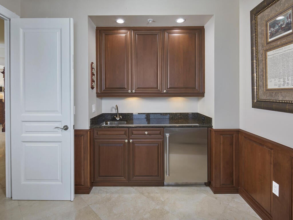 Marco Island, Florida, 34145, United States, 3 Bedrooms Bedrooms, ,4 BathroomsBathrooms,Residential,Active,2015252