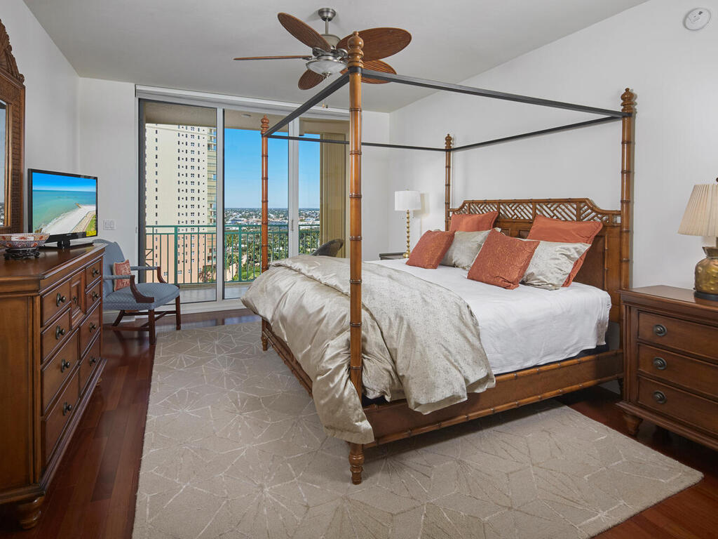 Marco Island, Florida, 34145, United States, 3 Bedrooms Bedrooms, ,4 BathroomsBathrooms,Residential,Active,2015252