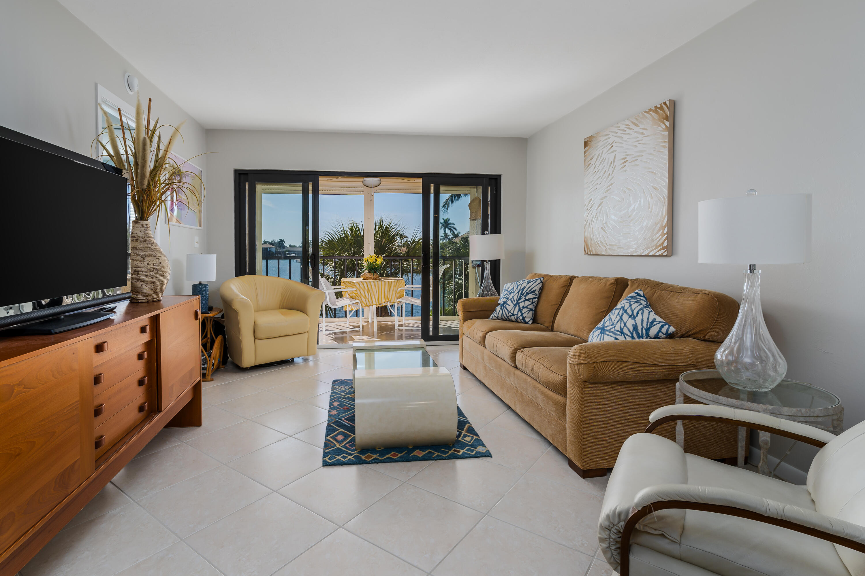 Marco Island, Florida 34145, United States, 2 Bedrooms Bedrooms, ,2 BathroomsBathrooms,Residential,Active,10059