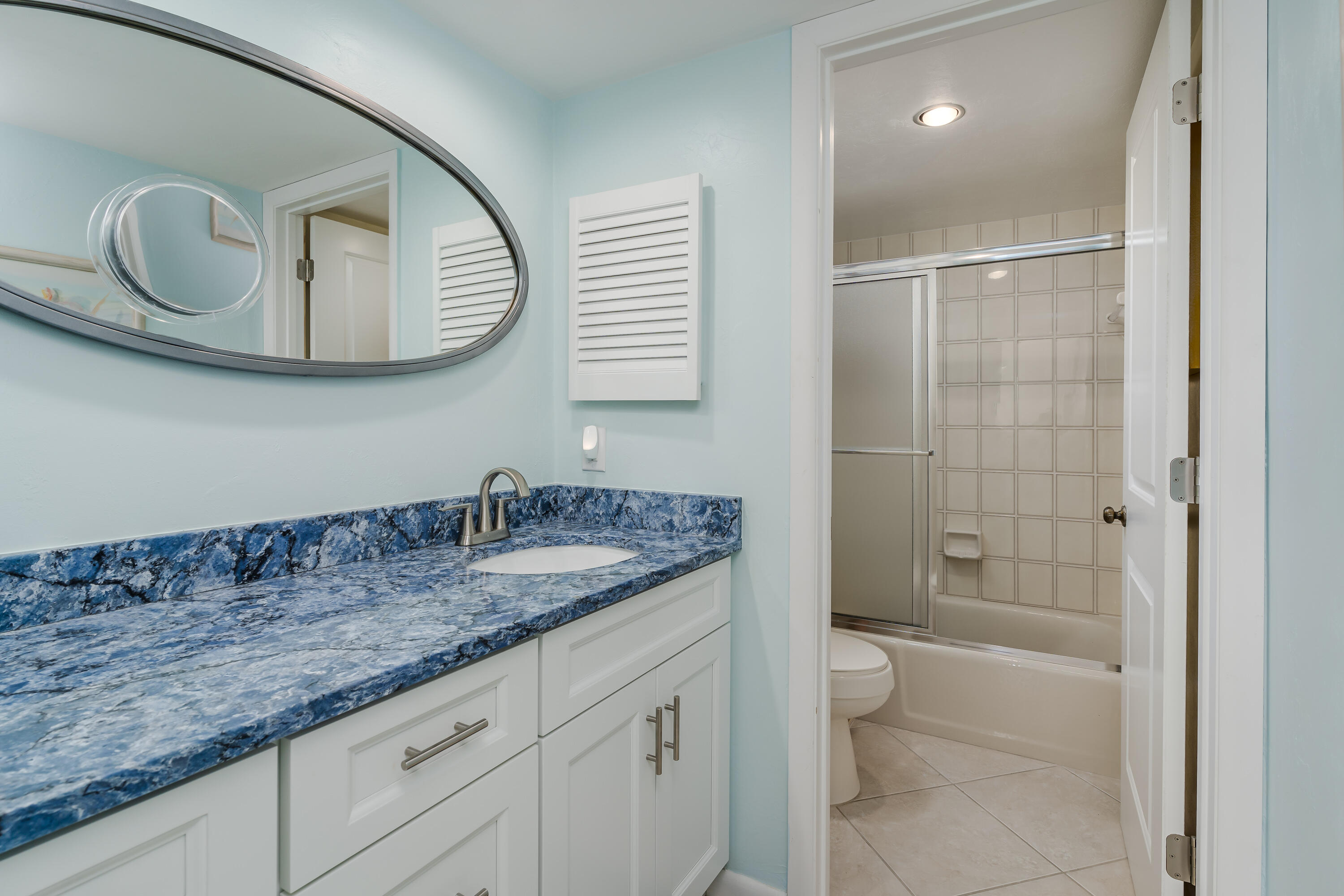 Marco Island, Florida 34145, United States, 2 Bedrooms Bedrooms, ,2 BathroomsBathrooms,Residential,Active,10059