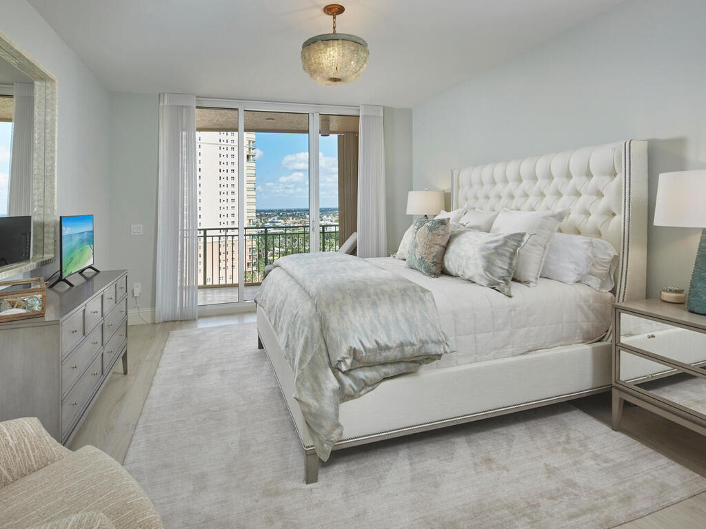 Marco Island, Florida, 34145, United States, 3 Bedrooms Bedrooms, ,4 BathroomsBathrooms,Residential,Active,2042706
