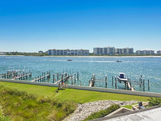 502 LA PENINSULA BLVD APT 502, NAPLES, FL 34113 - Image c377a5f6e1a4e164ef362ff8fc134ec9/2109312445