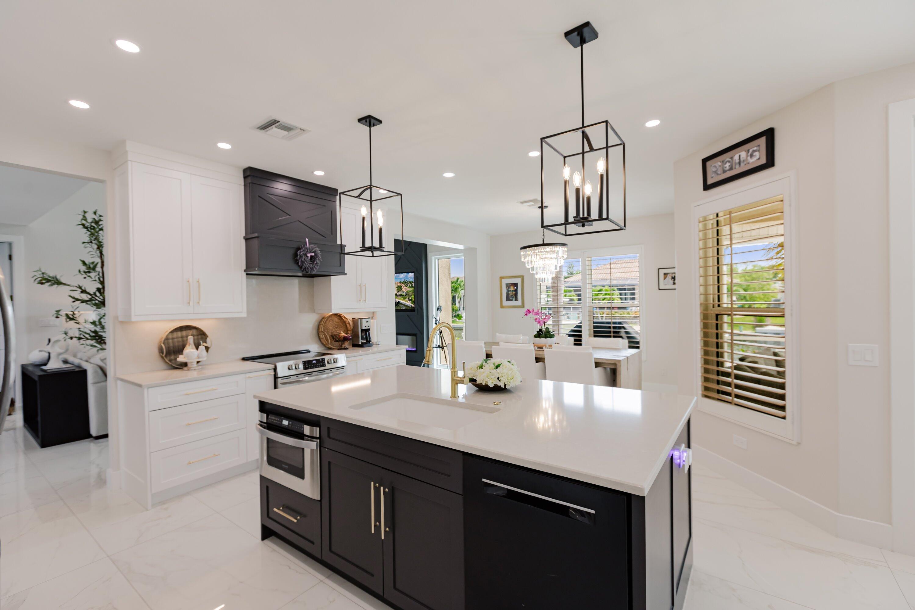Marco Island, Florida, 34145, United States, 3 Bedrooms Bedrooms, ,3 BathroomsBathrooms,Residential,Active,2021958