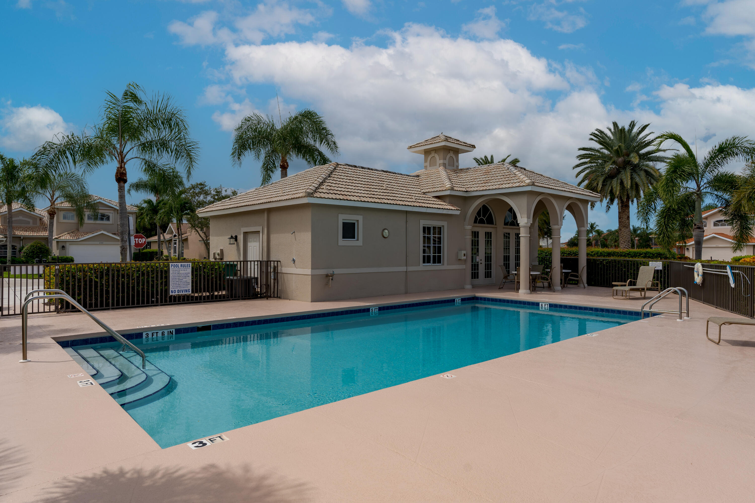 Naples, Florida 34113, United States, 3 Bedrooms Bedrooms, ,3 BathroomsBathrooms,Residential,Active,133981