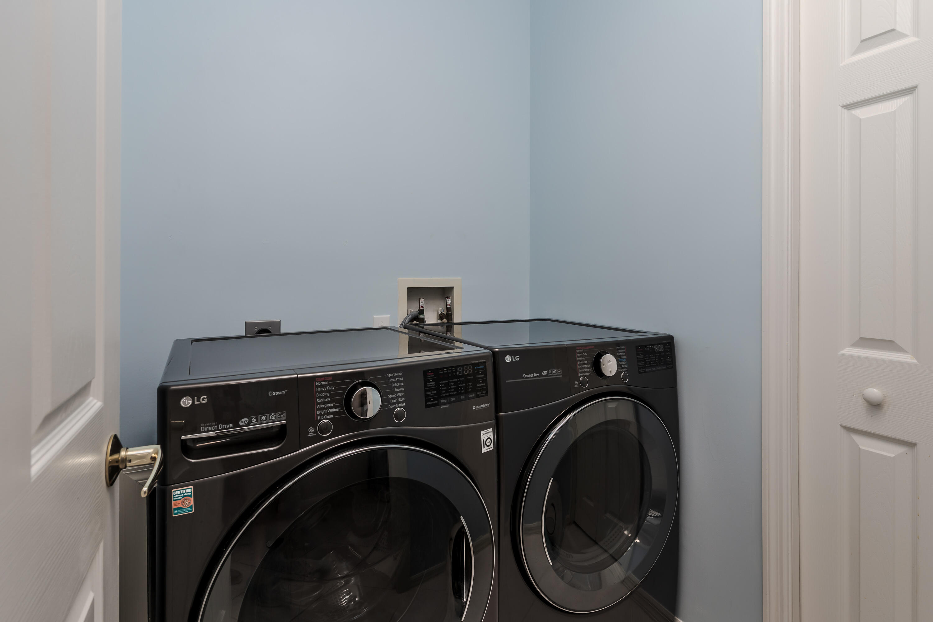 Naples, Florida 34113, United States, 3 Bedrooms Bedrooms, ,3 BathroomsBathrooms,Residential,Active,133981