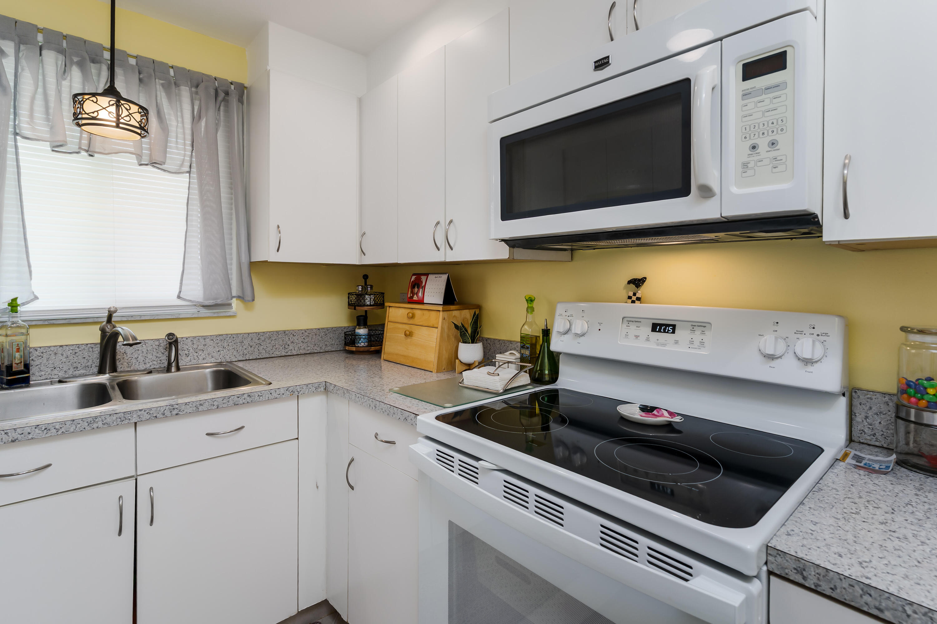 Naples, Florida 34114, United States, 2 Bedrooms Bedrooms, ,2 BathroomsBathrooms,Residential,Active,111124