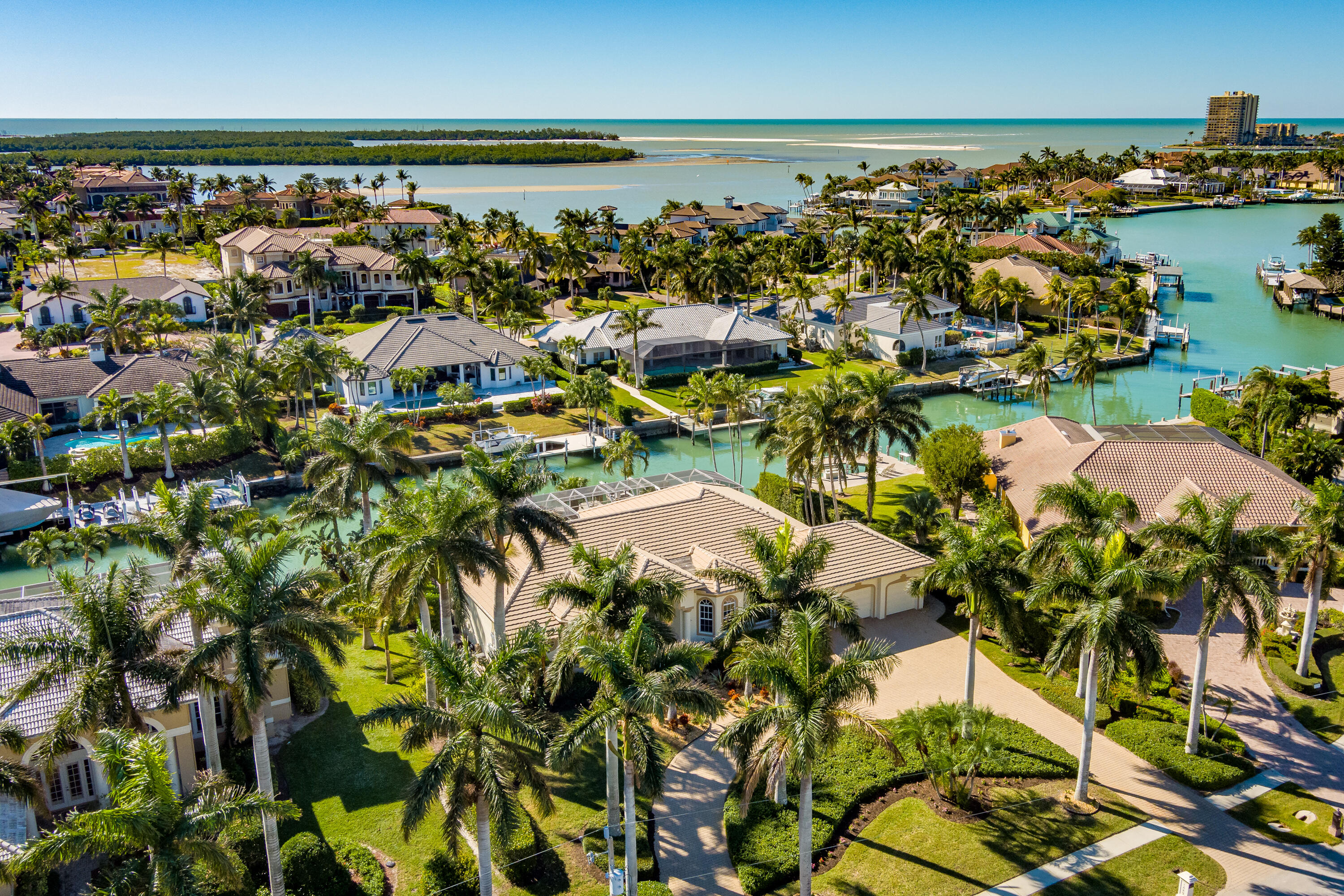 Marco Island, Florida 34145, United States, 4 Bedrooms Bedrooms, ,3 BathroomsBathrooms,Residential,Active,28308