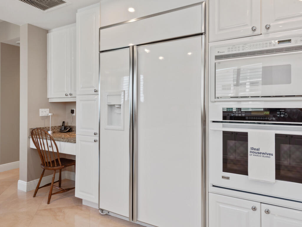 Marco Island, Florida, 34145, United States, 3 Bedrooms Bedrooms, ,4 BathroomsBathrooms,Residential,Active,1904725