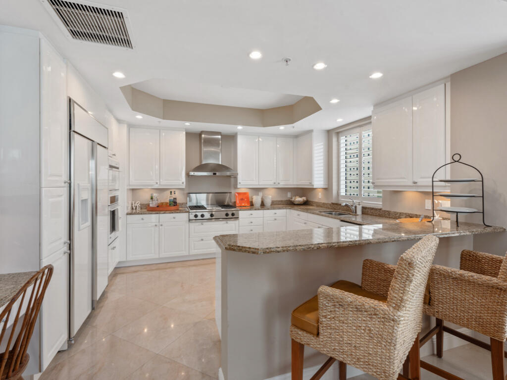 Marco Island, Florida, 34145, United States, 3 Bedrooms Bedrooms, ,4 BathroomsBathrooms,Residential,Active,1904725