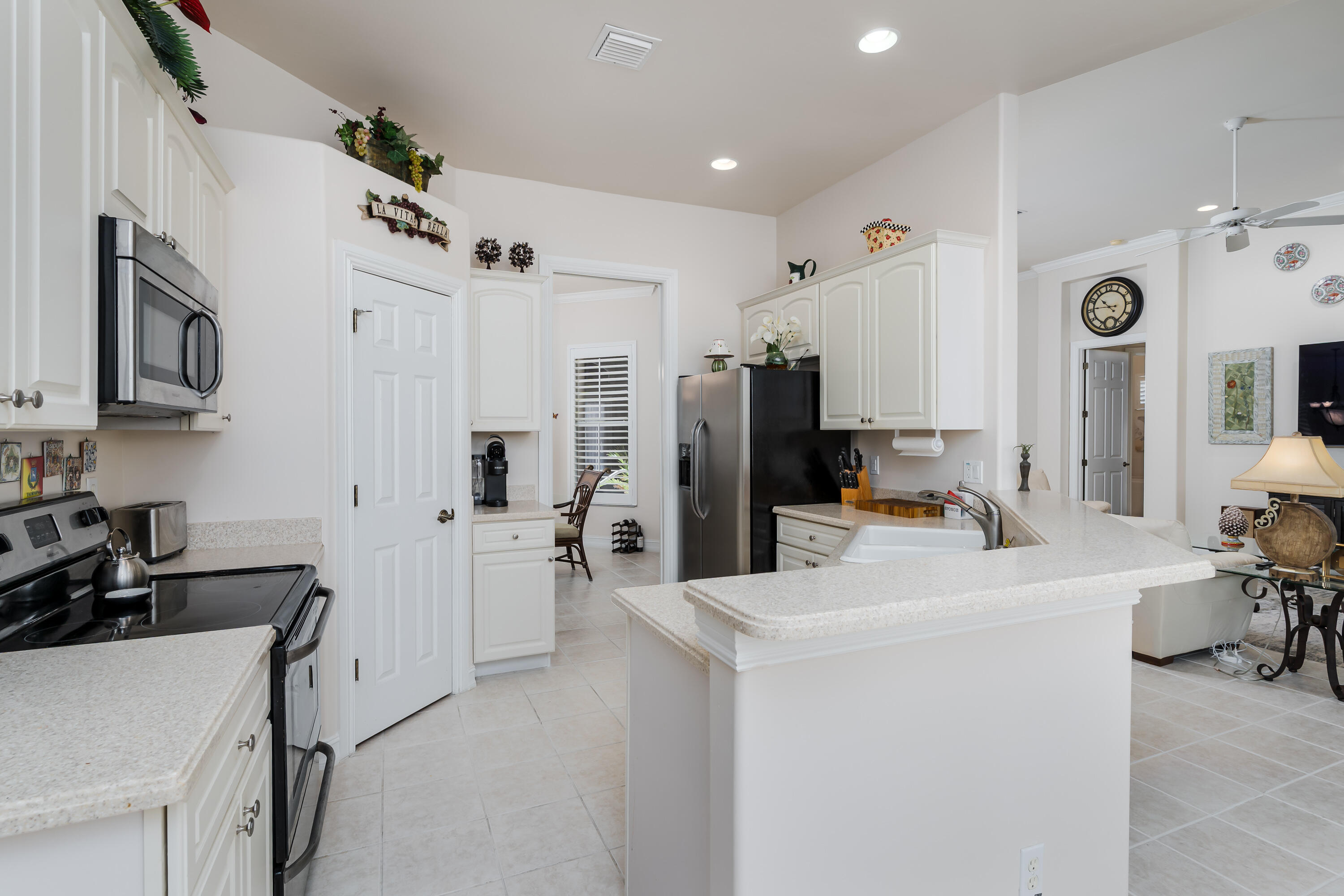 Naples, Florida 34113, United States, 3 Bedrooms Bedrooms, ,3 BathroomsBathrooms,Residential,Active,133399