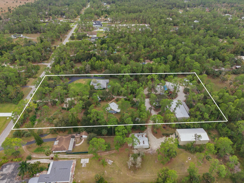 Naples, Florida, 34117, United States, 4 Bedrooms Bedrooms, ,3 BathroomsBathrooms,Residential,Active,2009870