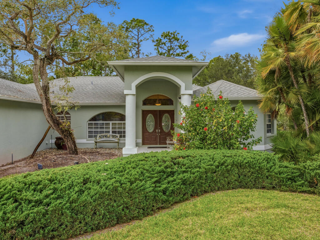 Naples, Florida, 34117, United States, 4 Bedrooms Bedrooms, ,3 BathroomsBathrooms,Residential,Active,2009870