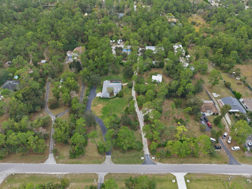 Naples, Florida, 34117, United States, 4 Bedrooms Bedrooms, ,3 BathroomsBathrooms,Residential,Active,2009870