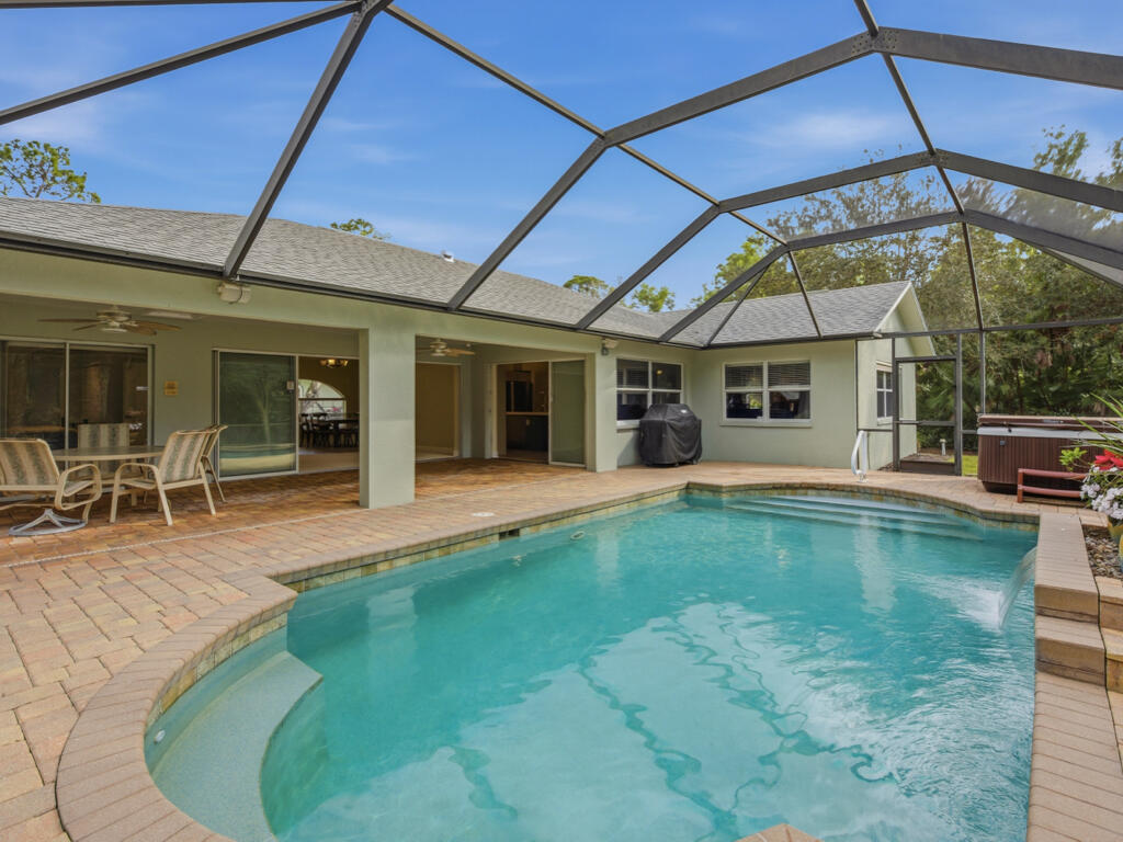 Naples, Florida, 34117, United States, 4 Bedrooms Bedrooms, ,3 BathroomsBathrooms,Residential,Active,2009870