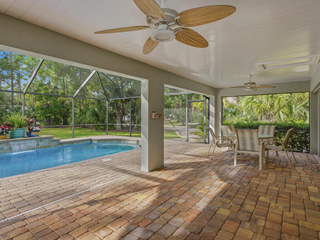 Naples, Florida, 34117, United States, 4 Bedrooms Bedrooms, ,3 BathroomsBathrooms,Residential,Active,2009870