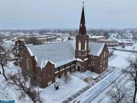 Photo of 2201 2nd Ave E Ave, Hibbing, MN 55746 (MLS # 149350)