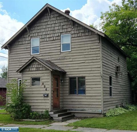 Photo of 806 7th Avenue, International Falls, MN 56649 (MLS # 148851)