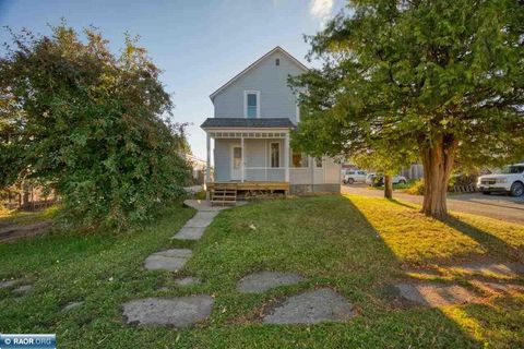 Photo of 101 Minnesota Ave, Gilbert, MN 55741 (MLS # 149239)