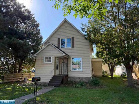 Photo of 1218 10th ST S St, Virginia, MN 55792 (MLS # 149087)