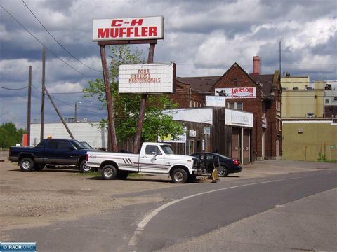 Photo of 419 19th Street, Hibbing, MN 55746 (MLS # 147888)