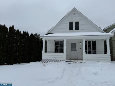 Photo of 25 NW 2nd St, Chisholm, MN 55719 (MLS # 149494)