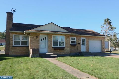 Photo of 15 4th St W St, Aurora, MN 55705 (MLS # 149244) Photo of 15 4th St W St, Aurora, MN 55705 (MLS # 149244)