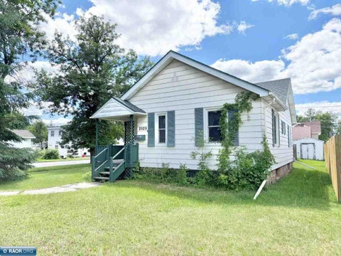 Photo of 2929 1st Ave, Hibbing, MN 55746 (MLS # 150197)
