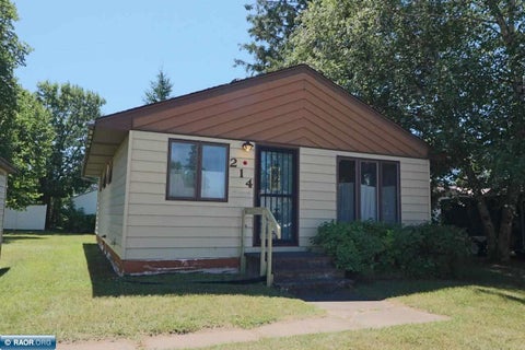 Photo of 214 Dorchester Drive, Hoyt Lakes, MN 55750 (MLS # 150339)