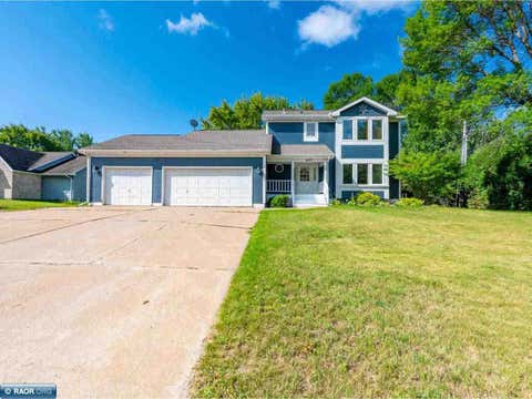 Photo of 307 E Park Dr, Hibbing, MN 55746 (MLS # 150580)