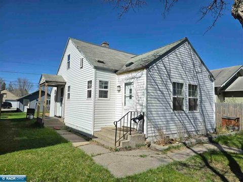 Photo of 1012 9th Street, International Falls, MN 56649 (MLS # 148053)