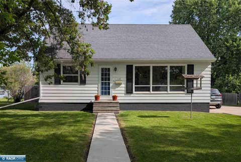 Photo of 1124 8th Street, International Falls, MN 56649 (MLS # 150109)