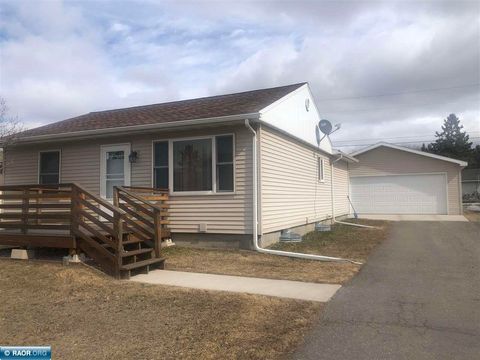 Photo of 5414 Park Drive, Mt Iron, MN 55768 (MLS # 149640)