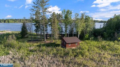 Photo of 3901 Pleasant Ln, Eveleth, MN 55734 (MLS # 148549)