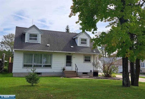 Photo of 4014 19th Ave E, Hibbing, MN 55746 (MLS # 150063)