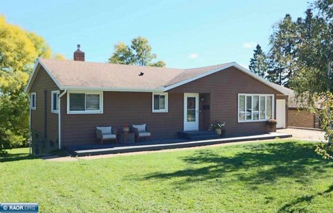 Photo of 504 N Van Buren Ave, Eveleth, MN 55734 (MLS # 150750)