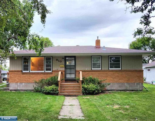 910 13TH ST, INTERNATIONAL FALLS, MN 56649 - Image 42ad994ac25b2fa1abb5f13fe4e6caef/3872154397